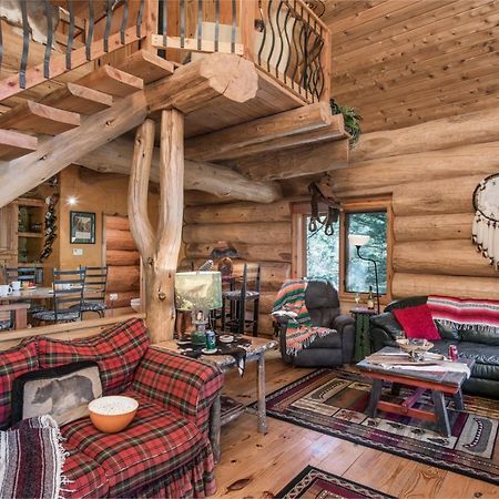 Bear Foot Lodge, 2 Bedrooms, Sleeps 6, Gas Grill, Walk To River, Hot Tub Ruidoso Exterior foto